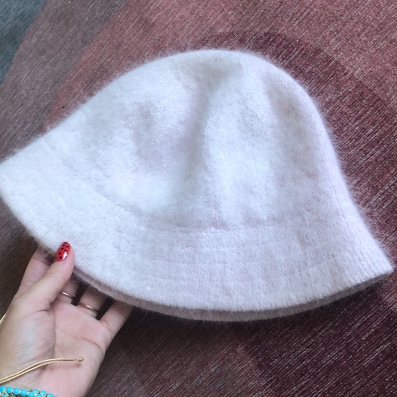 Y2K Fuzzy Warm Angora Wool Baby Pink Winter Bucket Hat - Picture 3 of 7